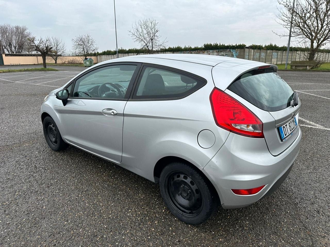 Ford Fiesta 1.2 82CV 3 porte Titanium