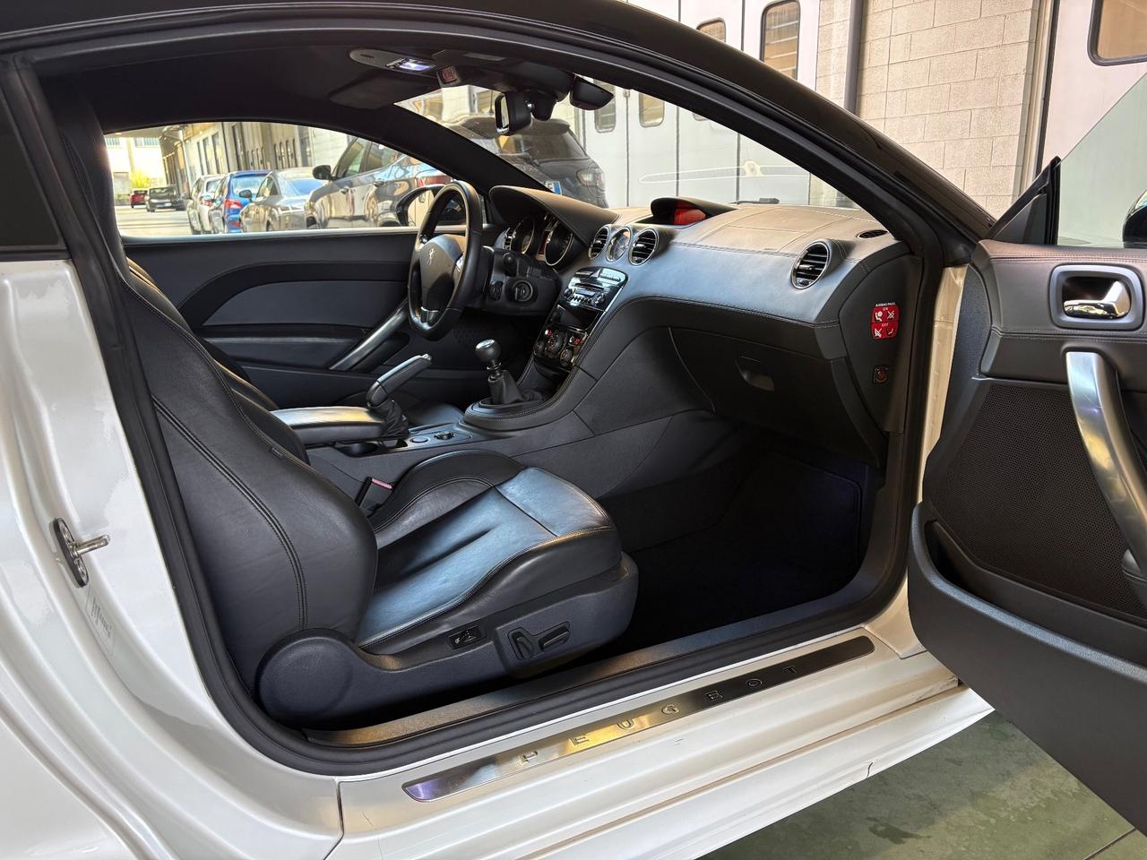 Peugeot RCZ 1.6 THP 156CV