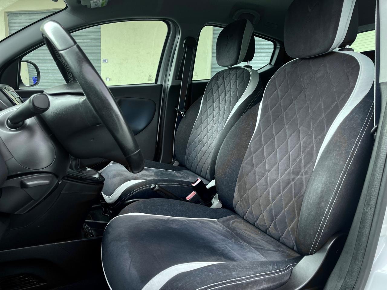 Lancia Ypsilon 1.2 69 CV 5 porte Mya