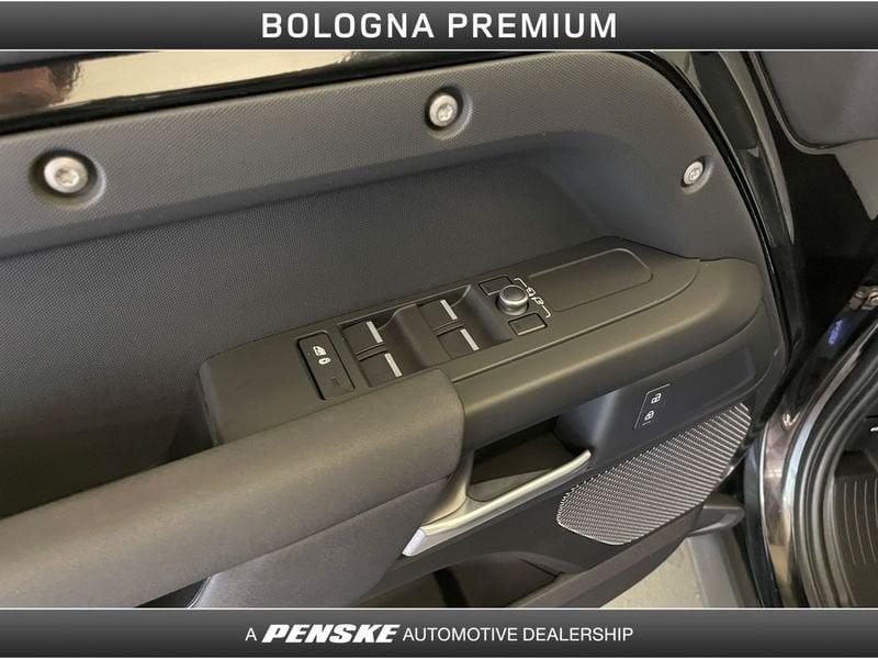 Land Rover Defender Defender 110 3.0D I6 250 CV AWD Auto X-Dynamic S