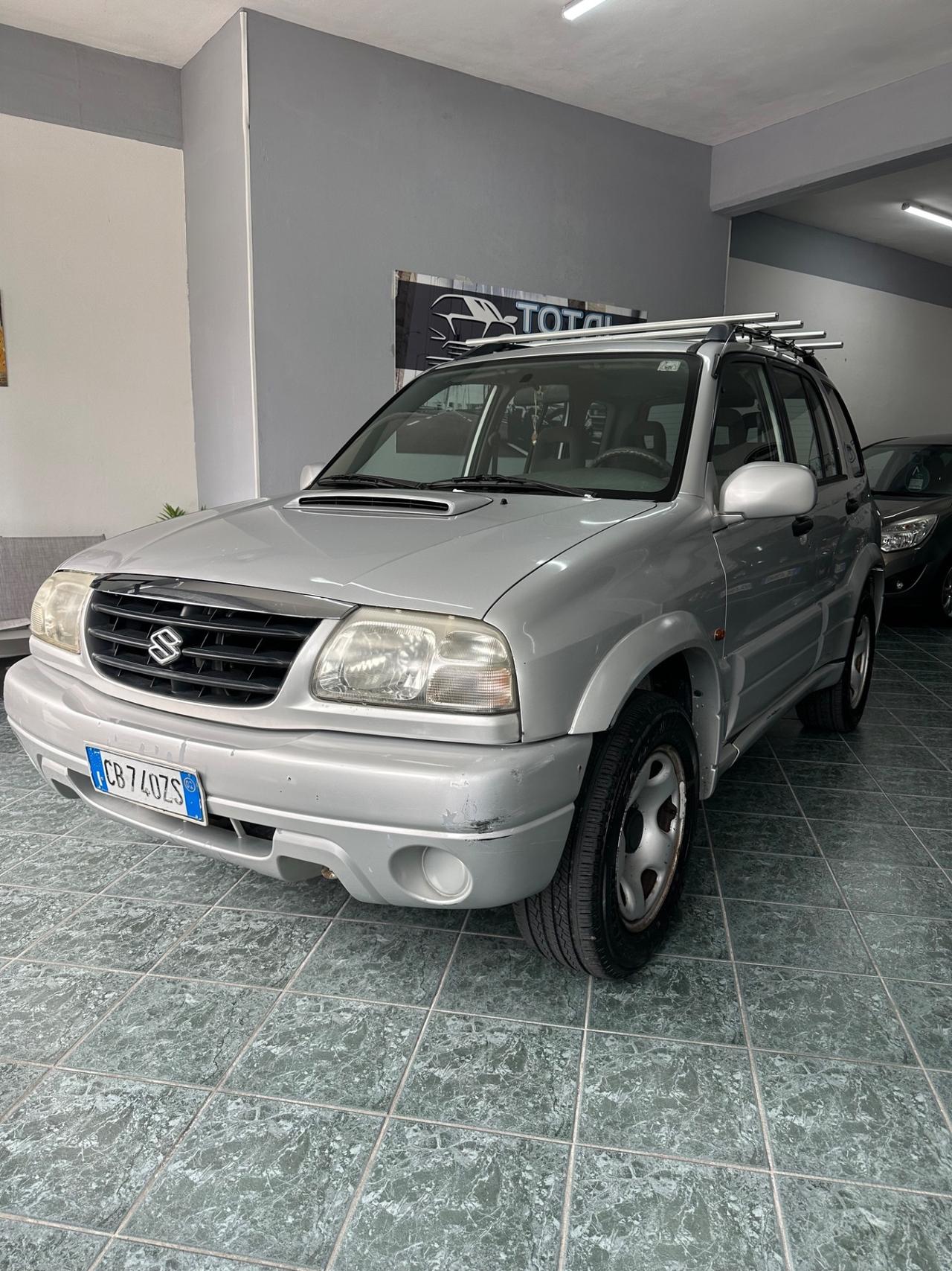 Suzuki Grand Vitara 2.0 TDI S.W. Autocarro