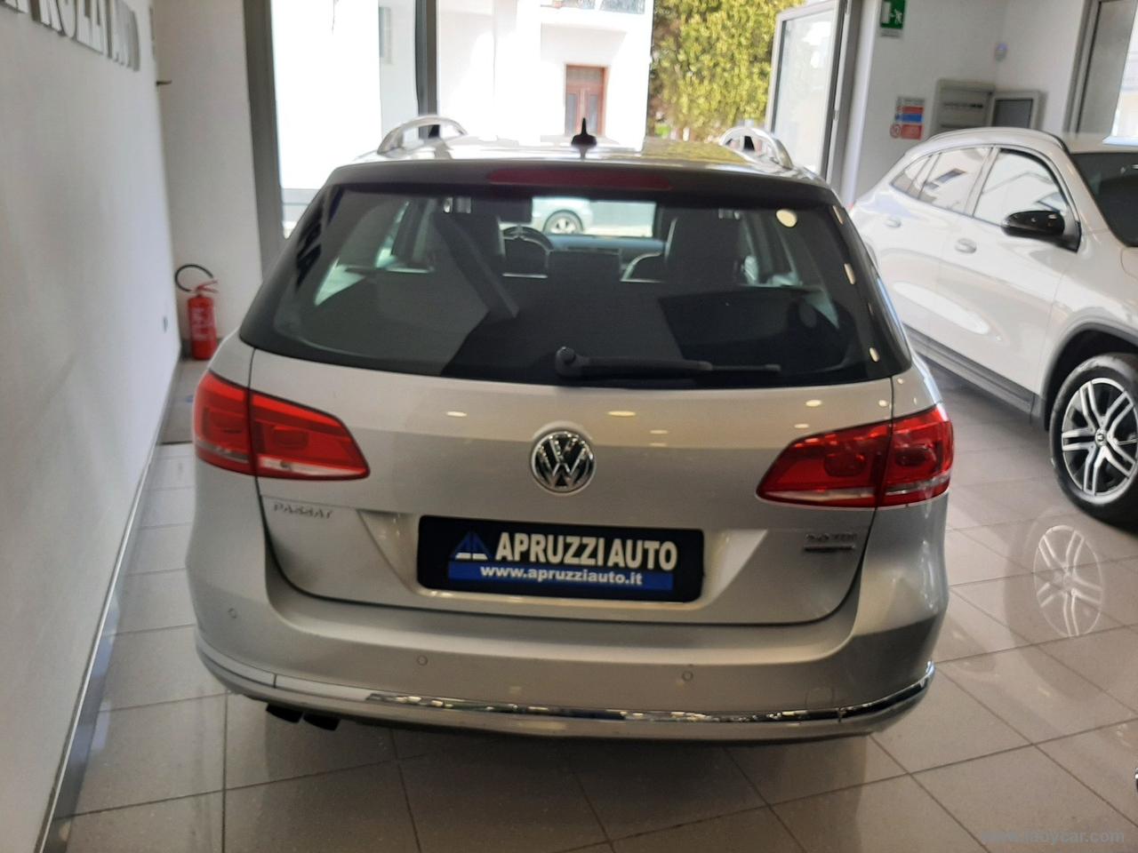 VOLKSWAGEN Passat Var. 2.0 TDI DSG Highline BMT