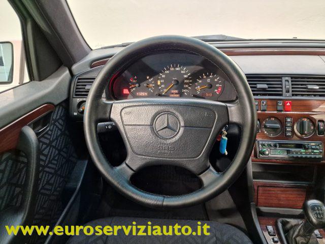 MERCEDES-BENZ C 180 cat Elegance