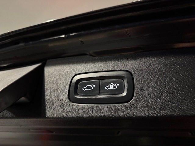 VOLVO V60 B4 (d) 197CV automatico Core