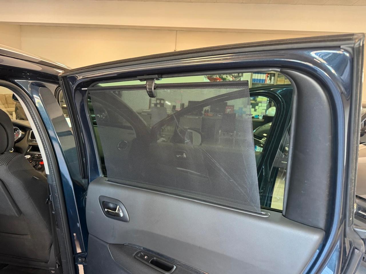 Peugeot 5008 1.6 BLUEHDI 120CV EAT6 ALLURE 7POSTI 2015