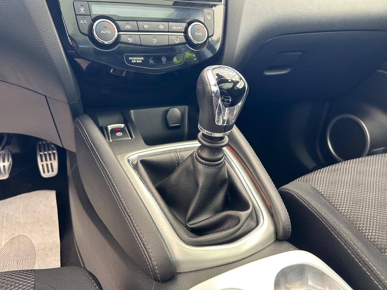Nissan Qashqai 1.5 dCi N-Connecta NAVI TETTO