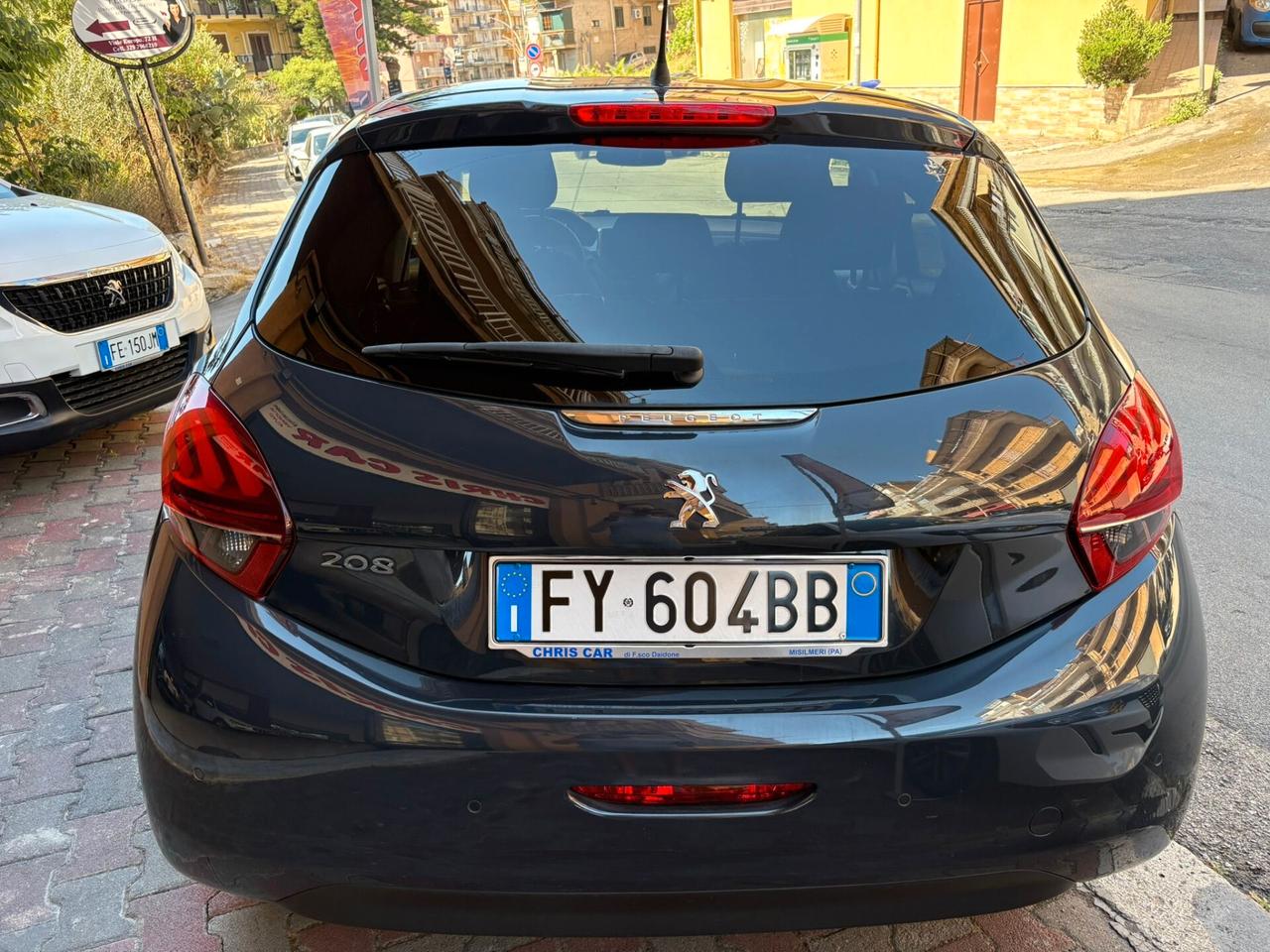 Peugeot 208 PureTech 82 Stop&Start 5 porte Signature