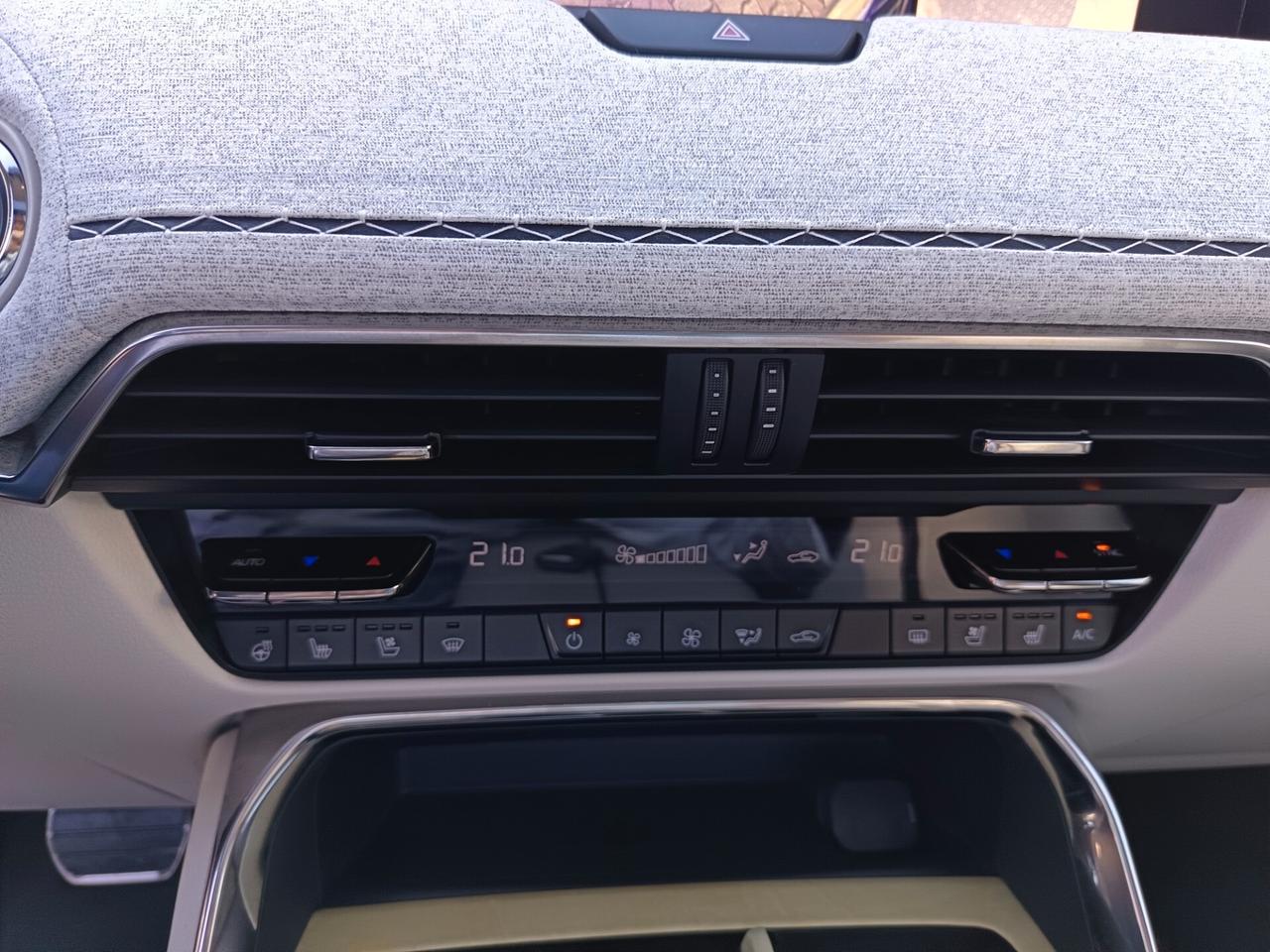 Mazda CX-60 2.5L e-Skyactiv G PHEV AWD Takumi
