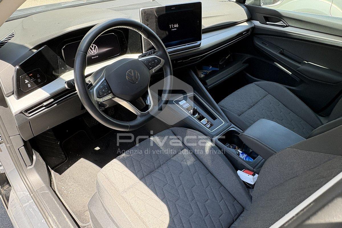 VOLKSWAGEN Golf Variant 1.5 eTSI 115 CV ACT DSG Life