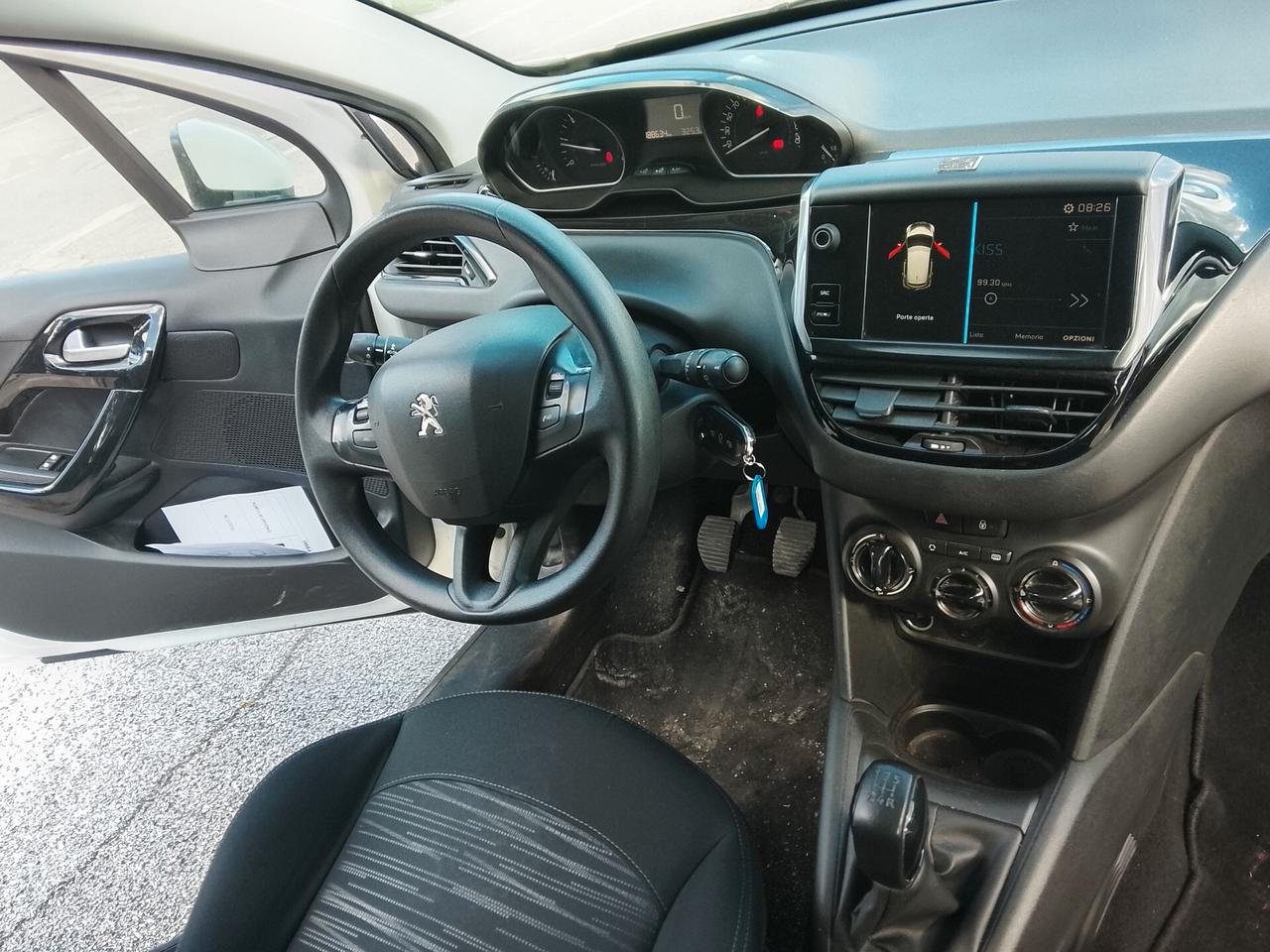 Peugeot 208 Van 1.6 HDi detraibile al 100%
