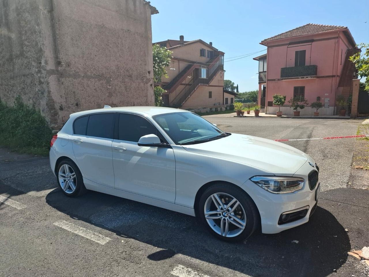Bmw 116d 118CV 5p. AUTOMATICA - Full opt - Tutto incluso