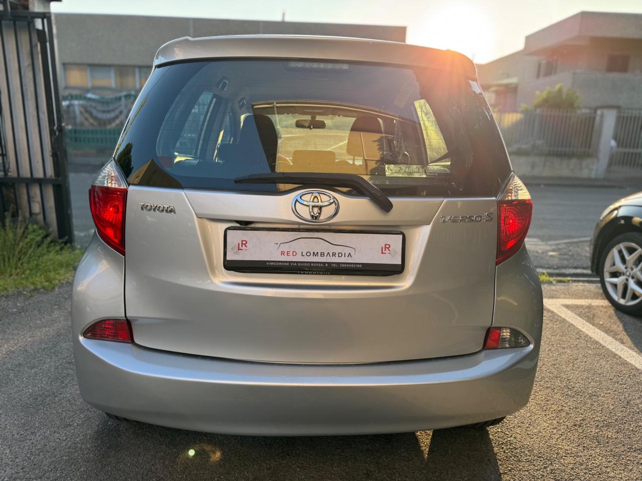 Toyota Verso-S 1.4D MMT Style. Neopatentati.
