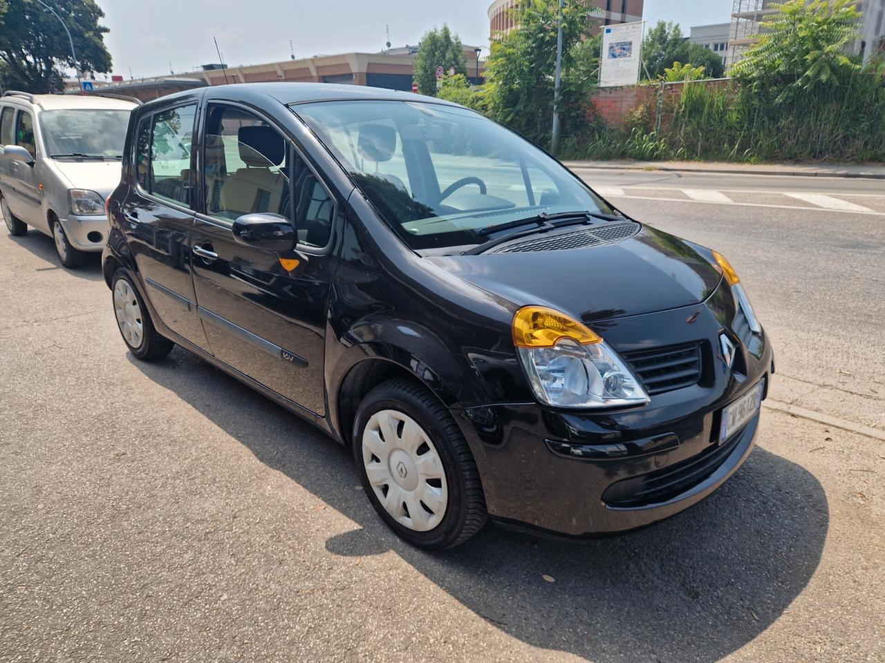 Renault Modus 1.2 16V Confort Dynamique