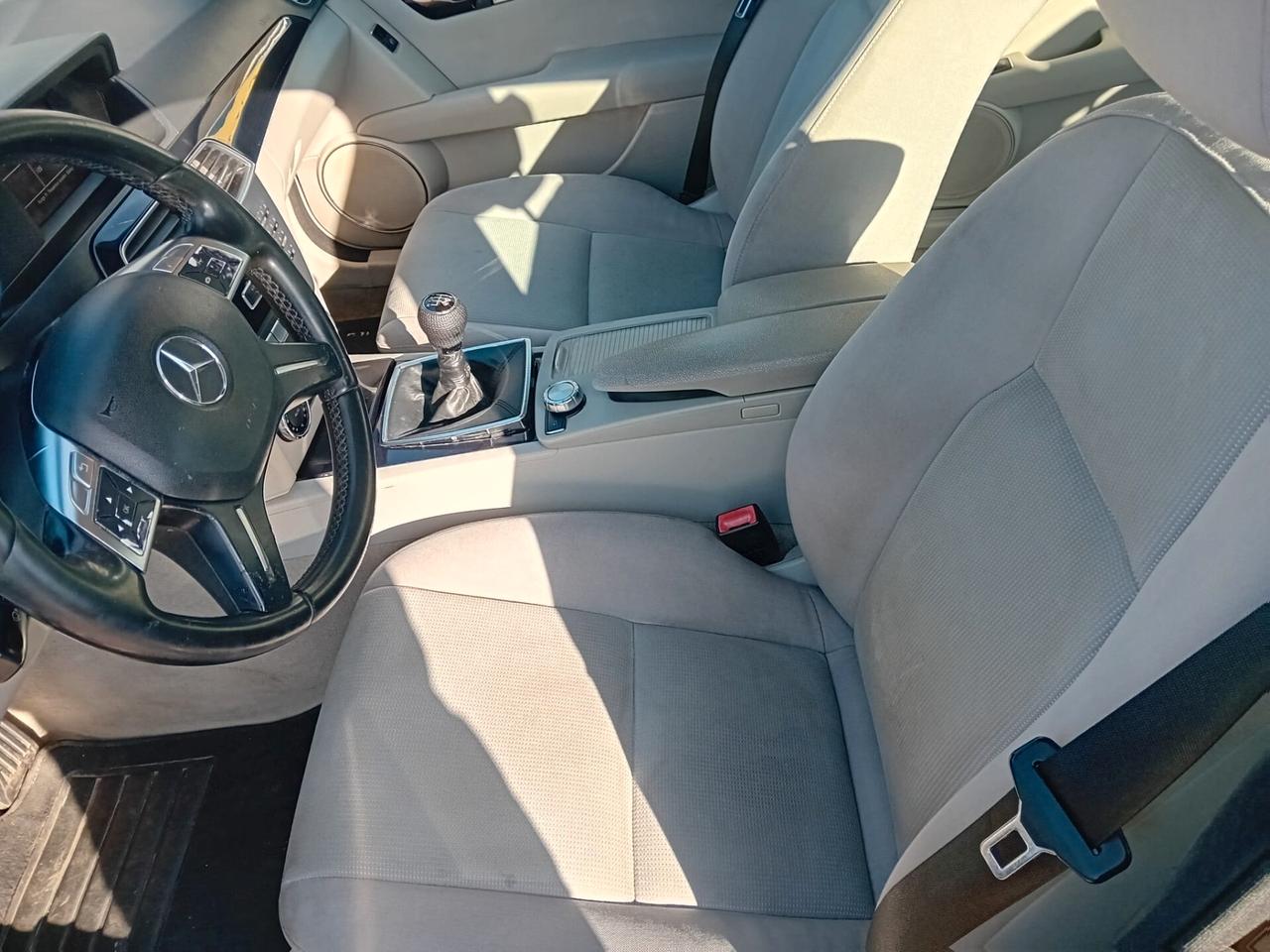 Mercedes-benz C 200 CDI BlueEFFICIENCY Avantgarde