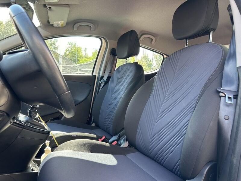Lancia Ypsilon Ypsilon 1.2 69 CV 5 porte GPL Gold
