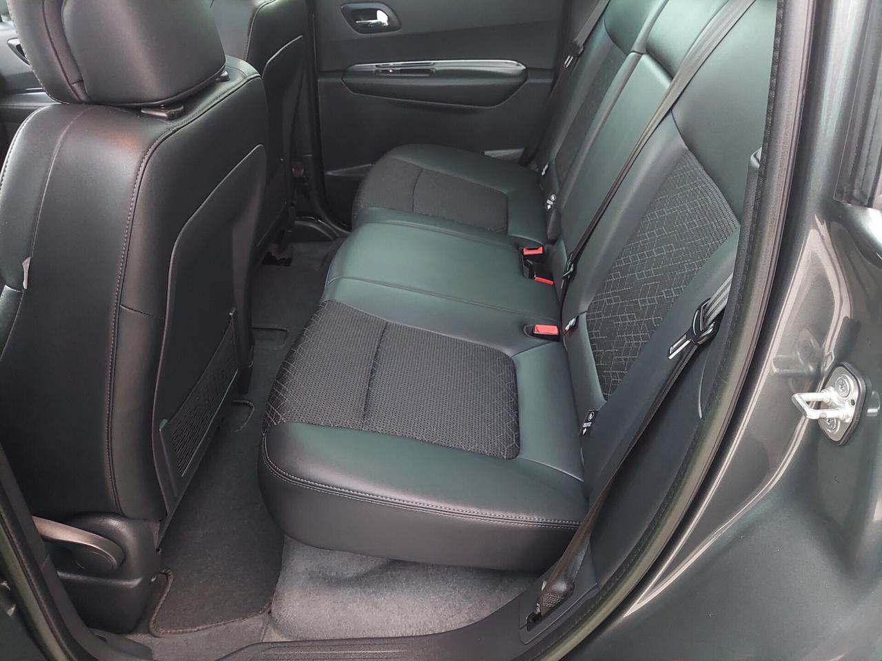 Peugeot 3008 1.6 HDi 115CV SOLI 90.000KM