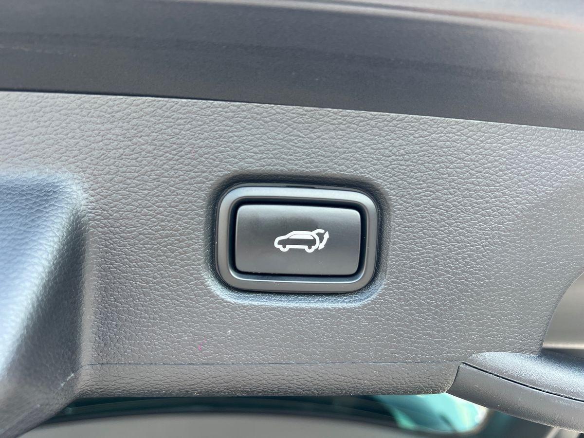 KIA SPORTAGE MY25 1.6 PHEV AWD GTL SR SPT