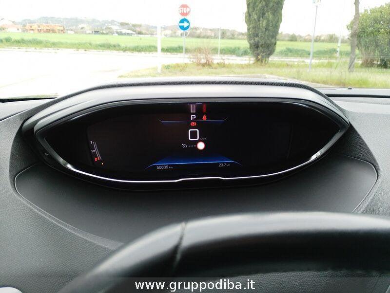 Peugeot 3008 II 2021 1.2 puretech t Allure Pack s&s 130cv eat8