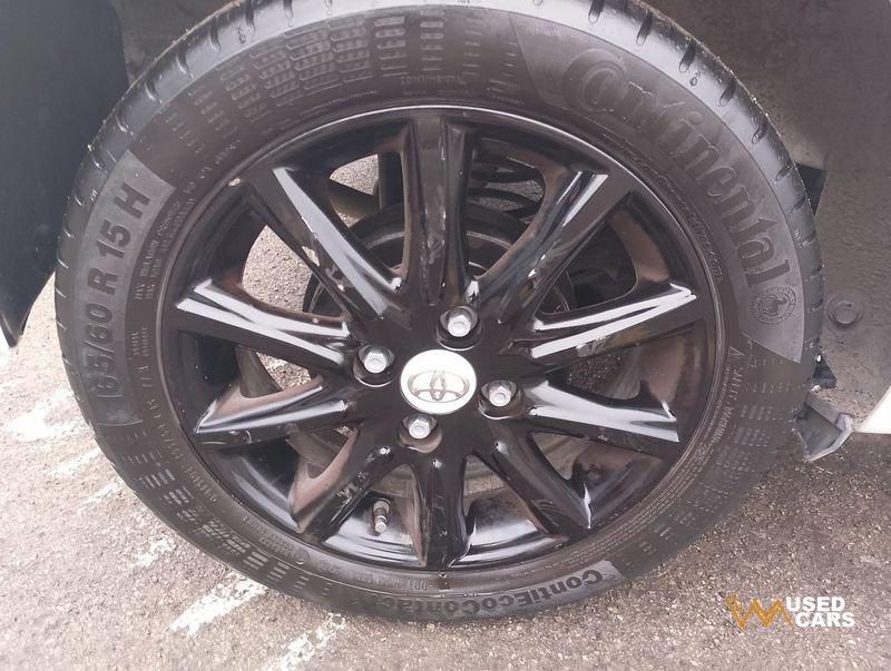 Toyota Aygo Aygo 1.0 VVT-i 69 CV 5P x-black TSS MMT