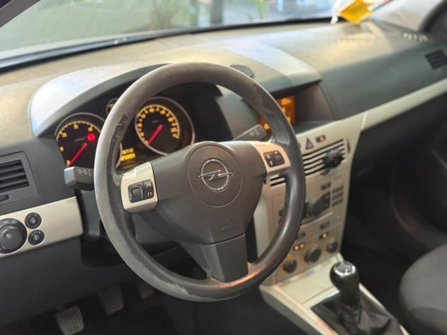 OPEL Astra 1.3 CDTI 5 porte Club*OK NEOPATENTATI