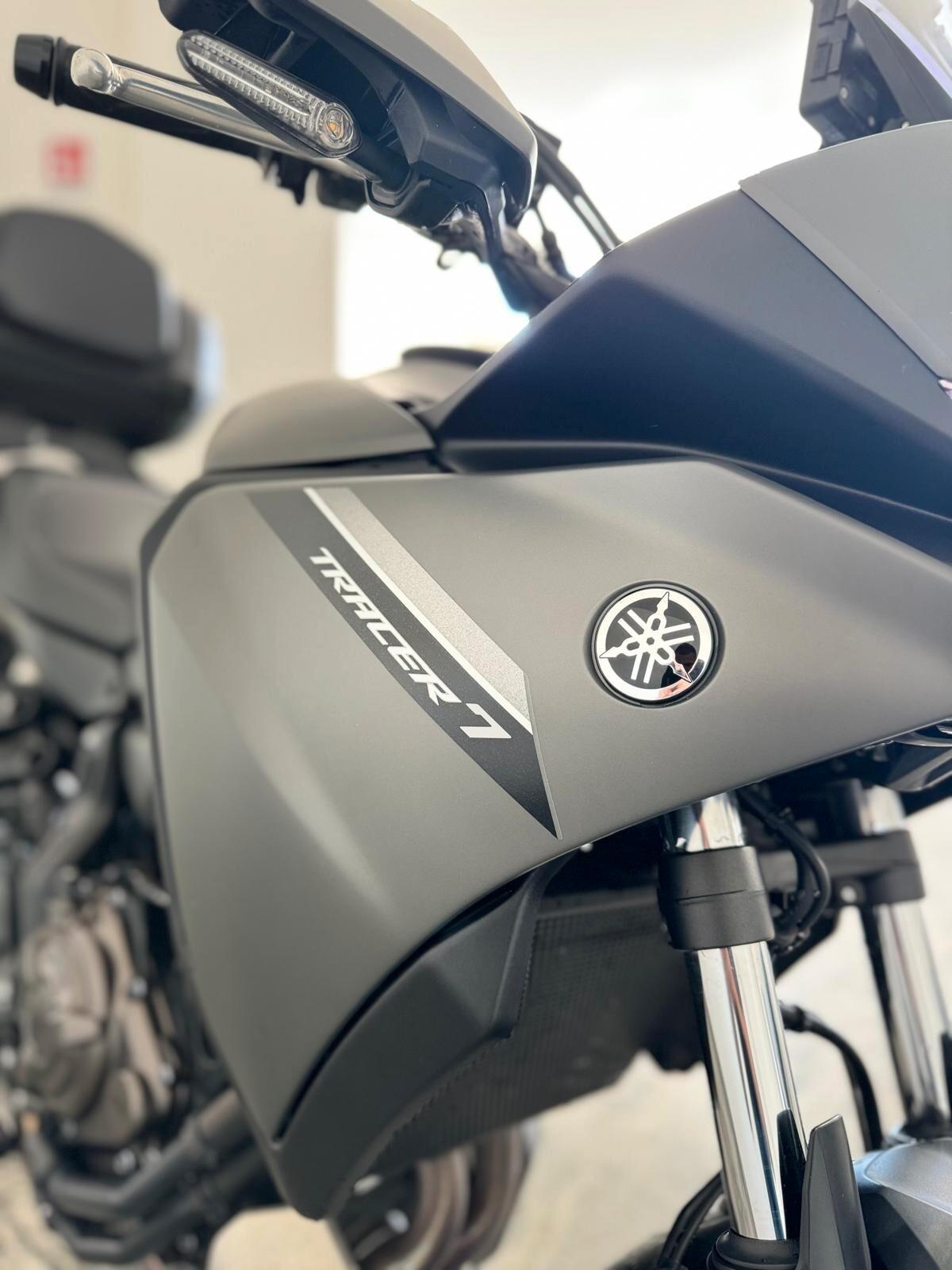 YAMAHA TRACER 7