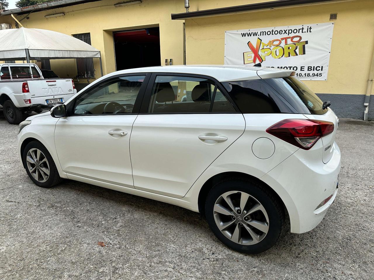 Hyundai i20 1.1 CRDi 12V 5 porte Style - PROBLEMI SU INIEZIONE