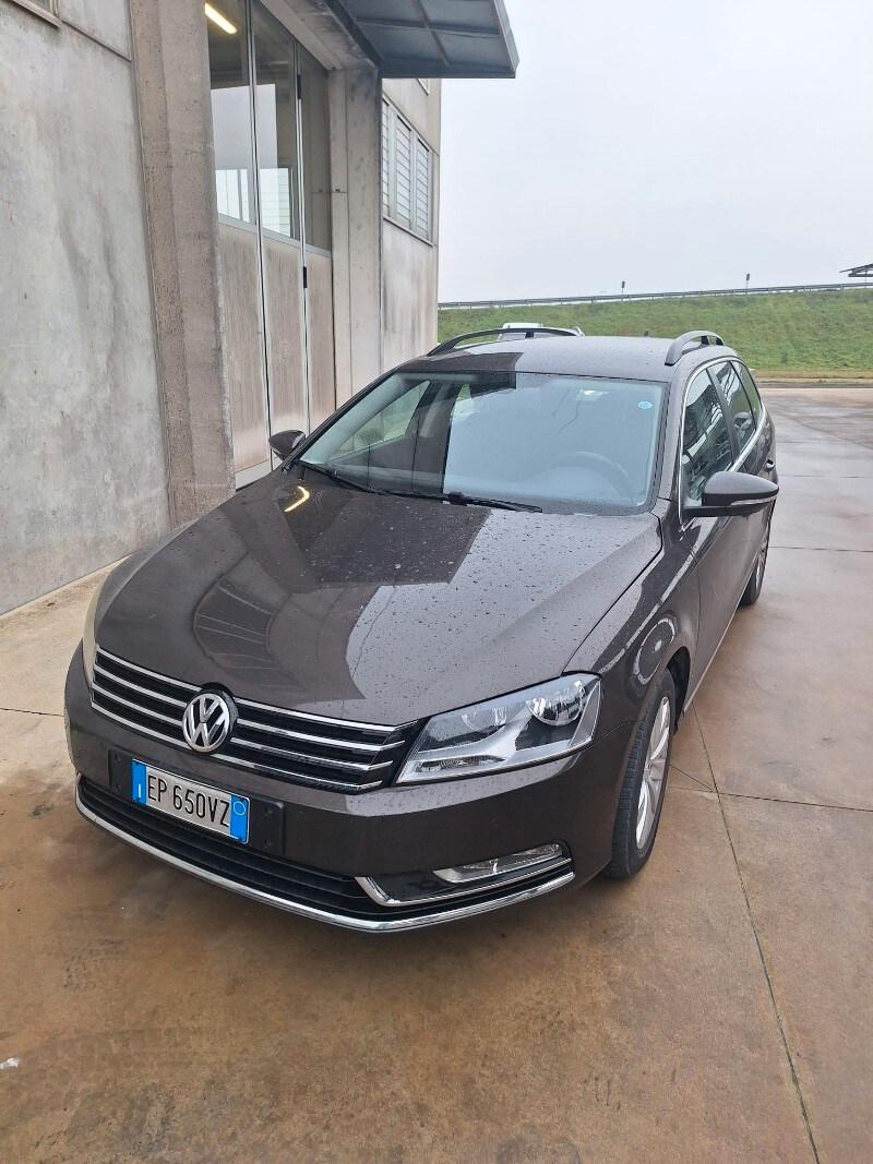 VOLKSWAGEN Passat 7ª serie Passat Var. Bs. 2.0...