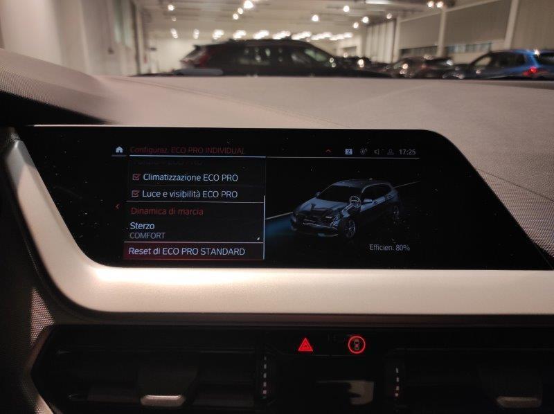 BMW Serie 1 (F40) - 116d 5p. Business Advantage