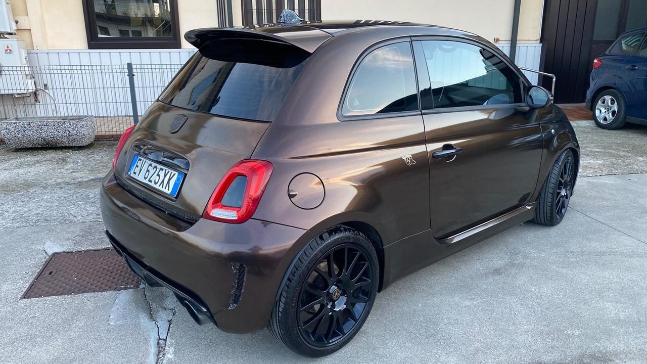 Abarth 500 1.4 Turbo T-Jet Custom