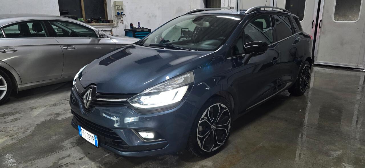 Renault Clio Sporter dCi 8V 90 CV Moschino Intens
