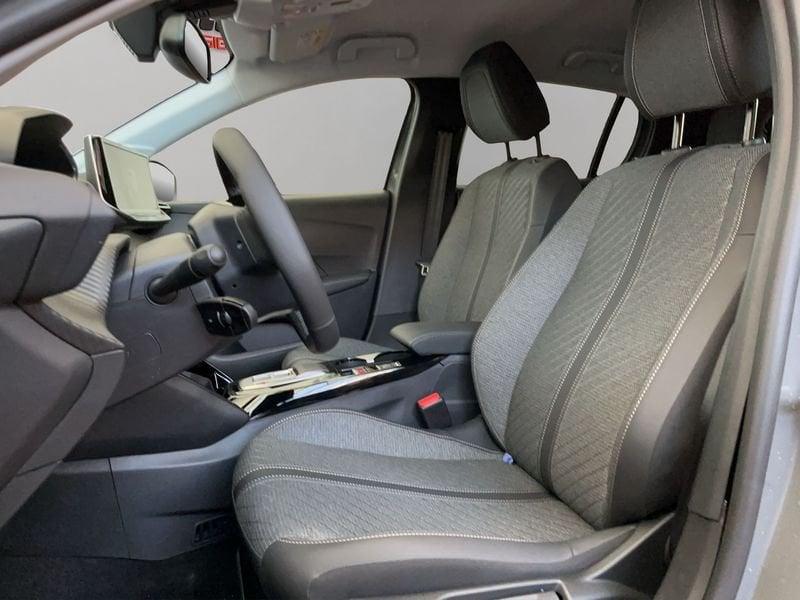 Peugeot 208 208 1.2 hybrid Allure 110cv e-dcs 6