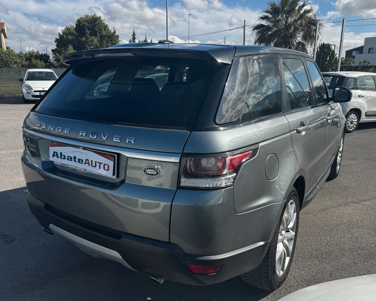 Land Rover Range Rover Sport 3.0 TDV6 HSE