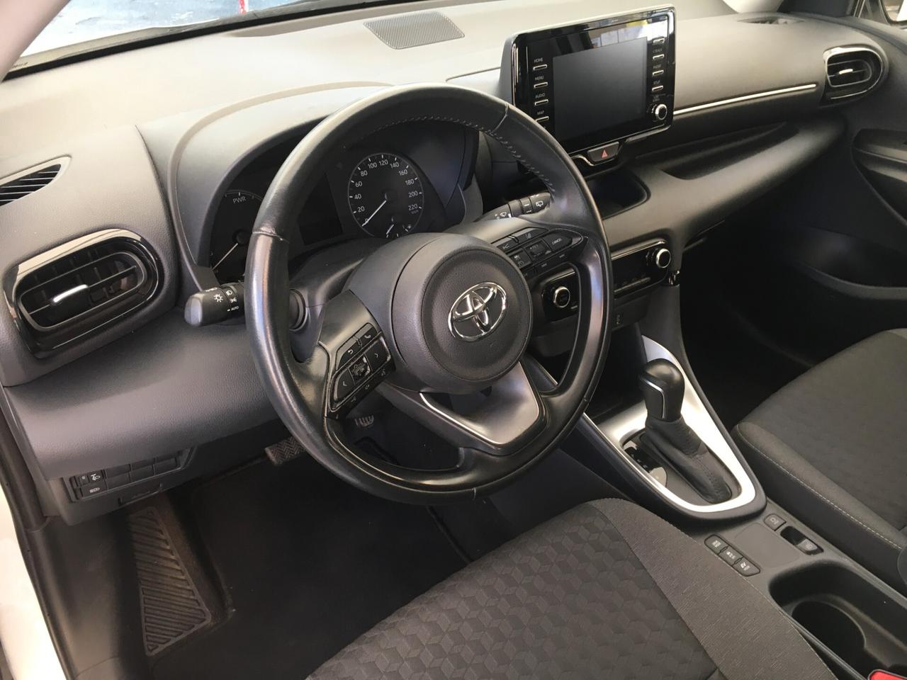 Toyota Yaris 1.5 Hybrid 5 porte Active