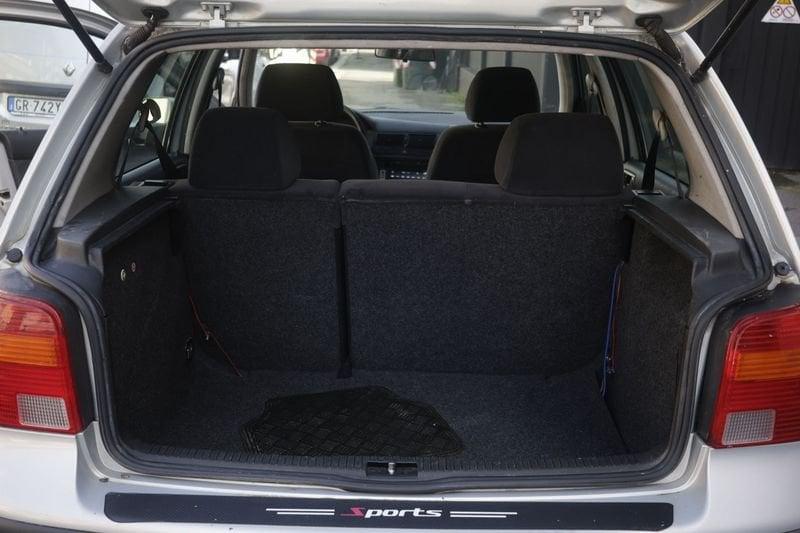 Volkswagen Golf Golf 1.6 cat 5 porte Highline