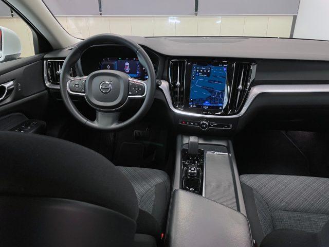 VOLVO V60 2.0 B4 CORE AUTO