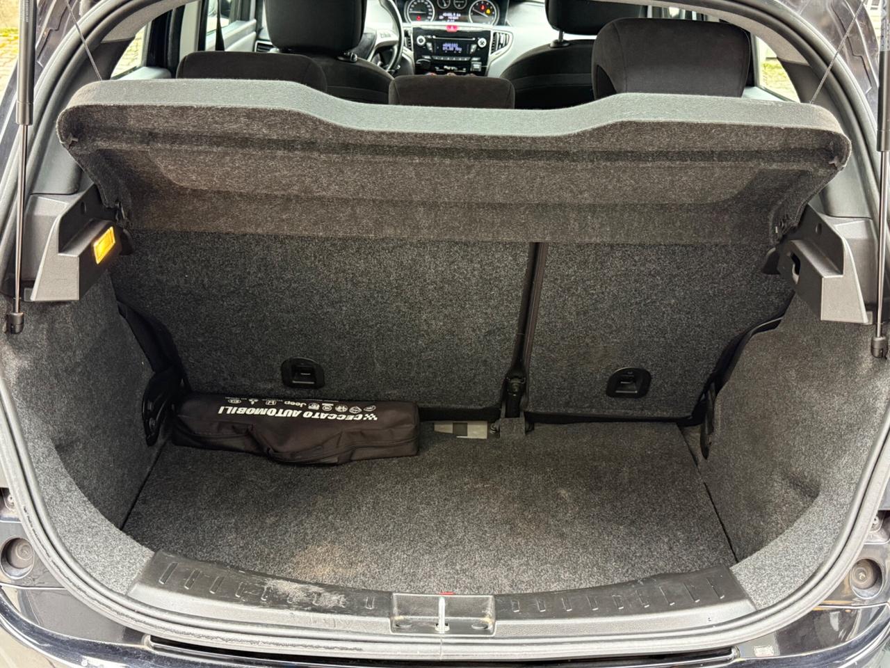 Lancia Ypsilon 1.2 69 CV 5 porte Elle