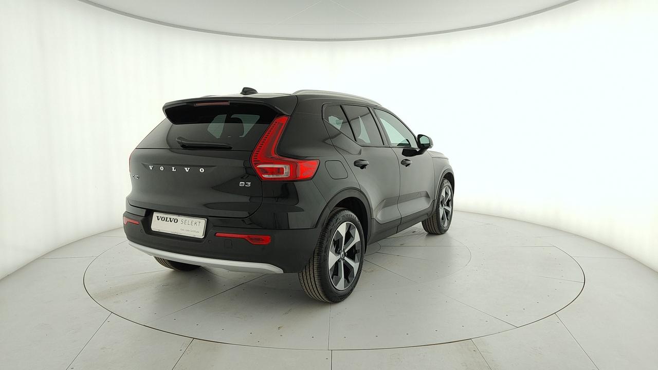 VOLVO XC40 2.0 b3 Core auto