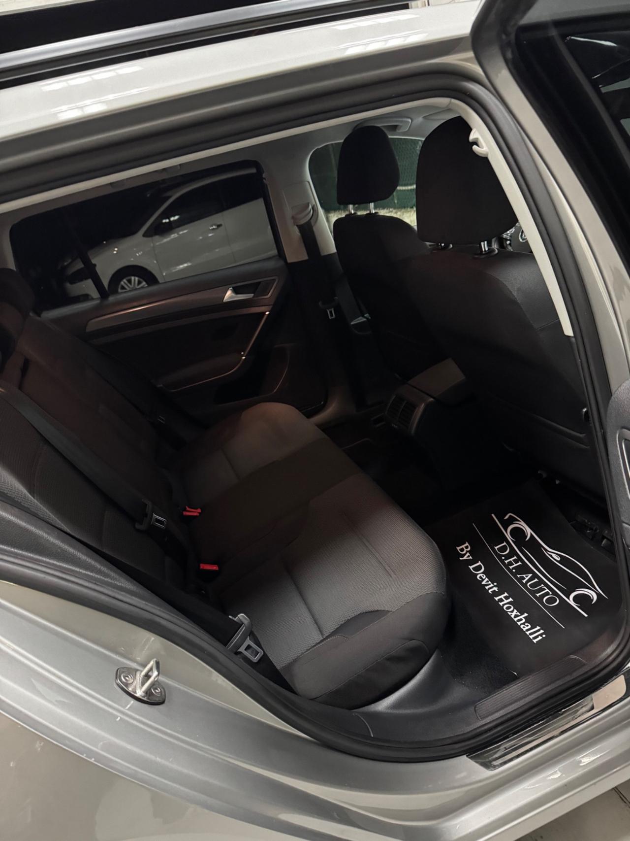 Volkswagen Golf Variant 1.6 TDI 115 CV Highline BlueMotion Technology