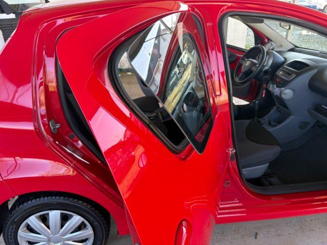 TOYOTA Aygo 1.0 12V VVT-i 5 porte OK NEOPATENTATI 5 PORTE