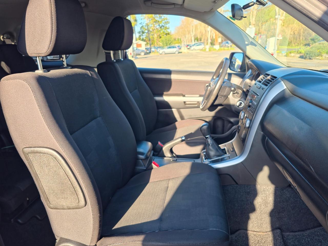 Suzuki Grand Vitara 1.9 DDiS 3 porte Offroad 2011-E5B Manuale NEO