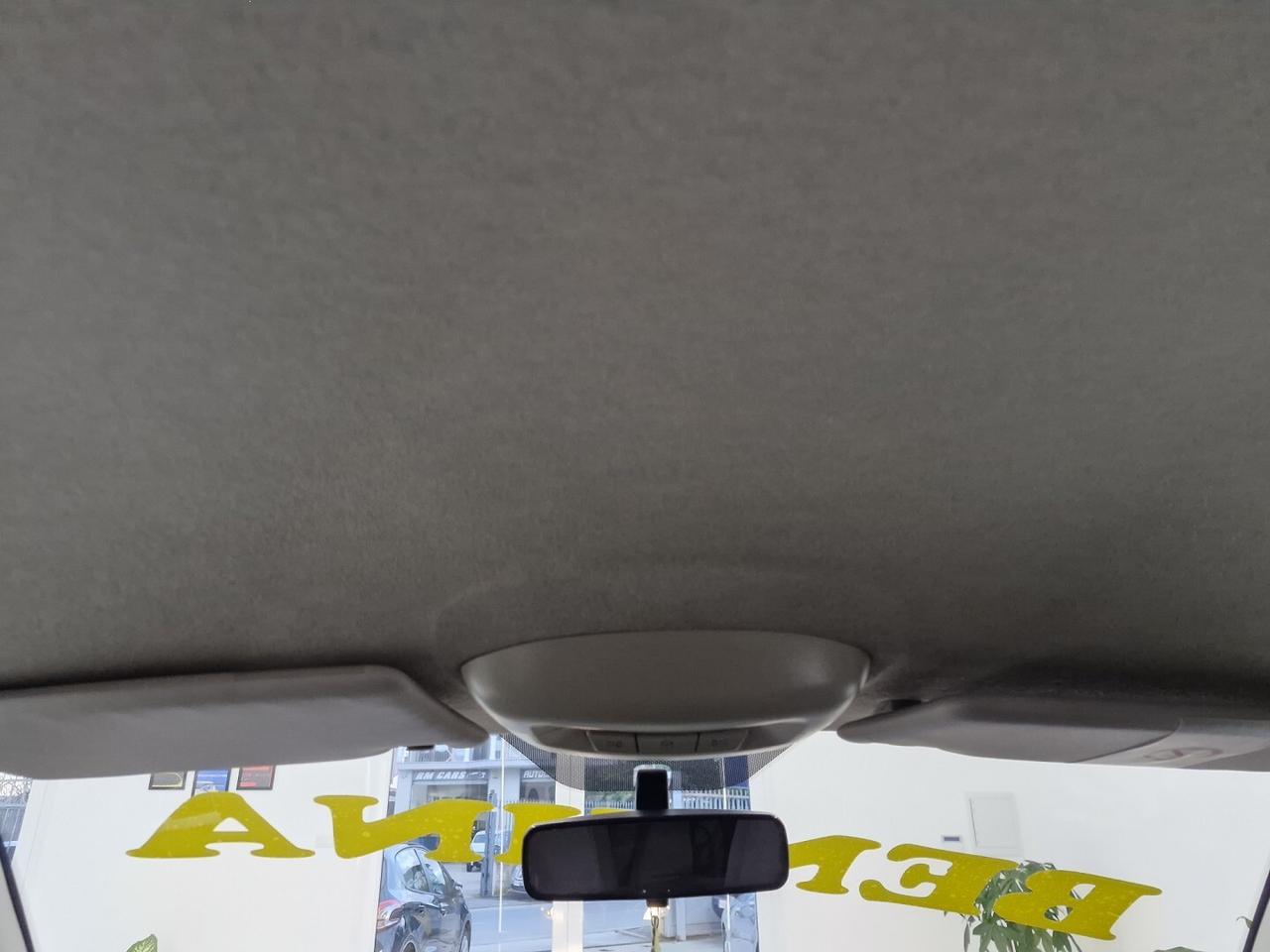 LANCIA YPSILON 1.2 BENZINA ORO PLUS 2009 160000KM