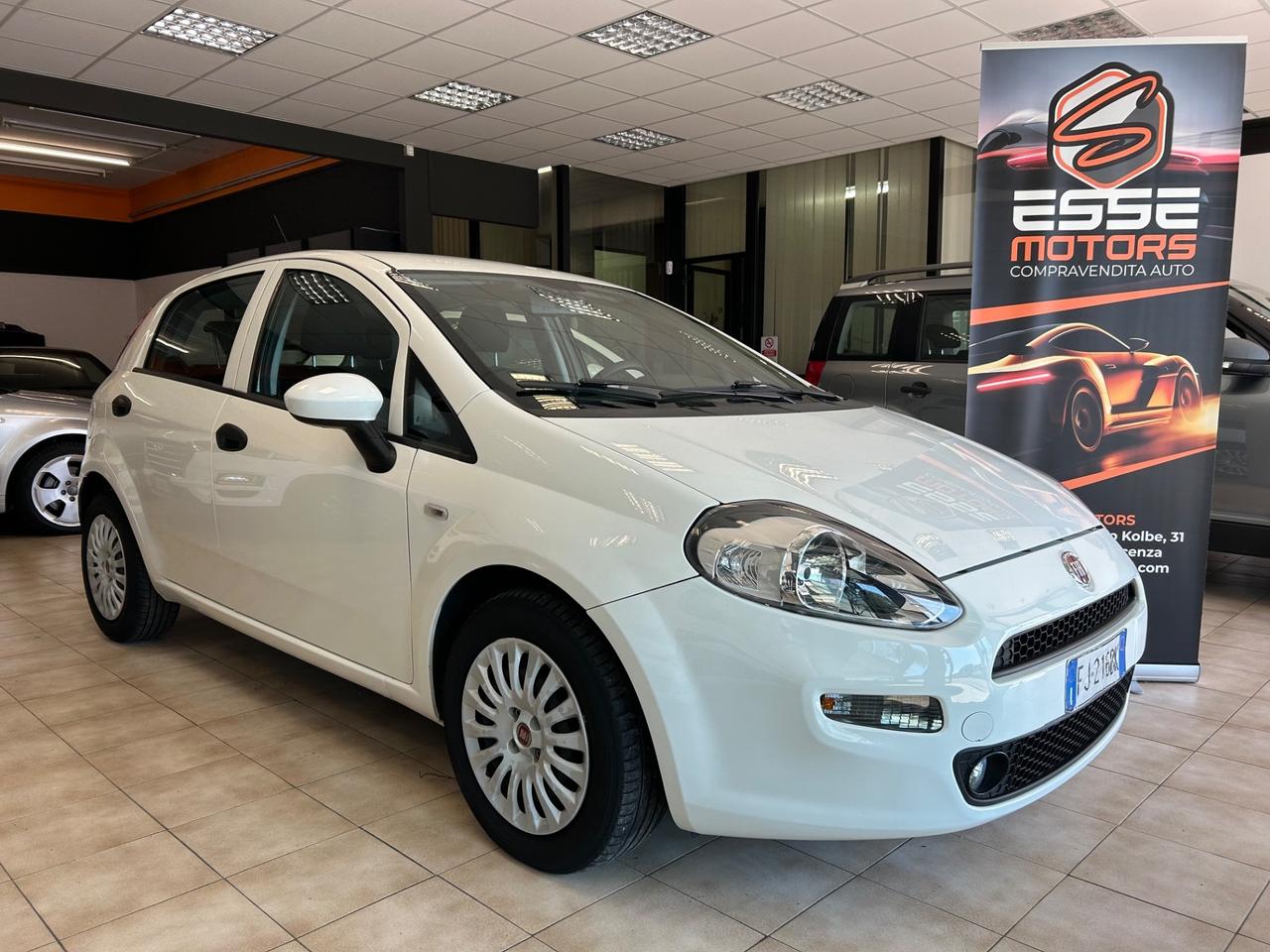 Fiat Punto - 2017 1.3 MJT II 95 CV NEOPATENTATI
