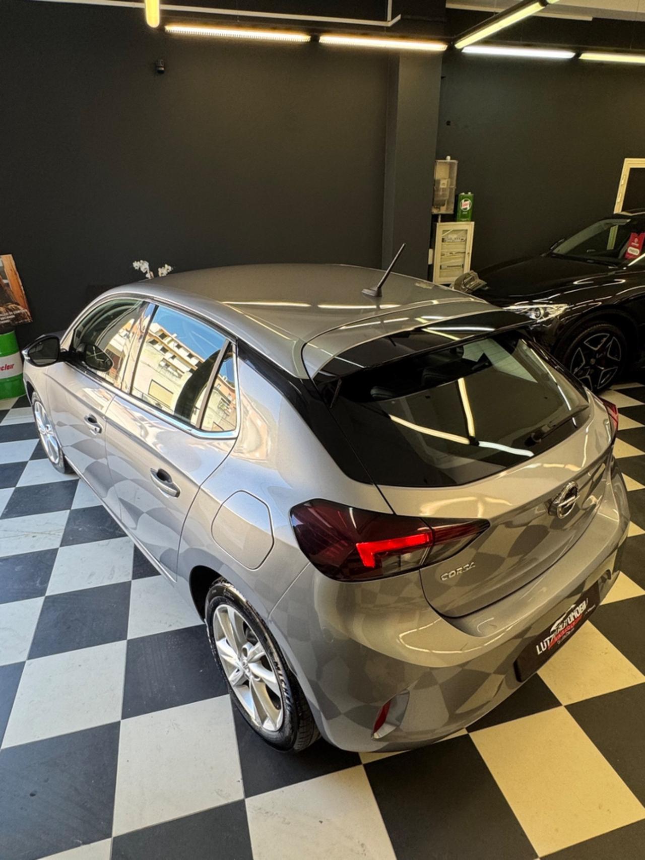 Opel Corsa 1.2 Elegance 5p