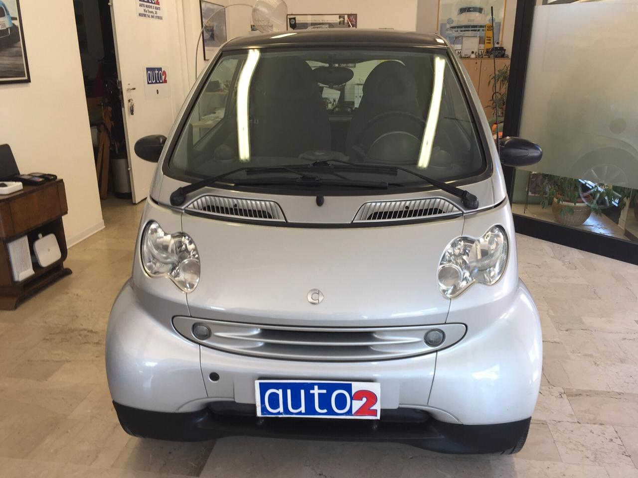 Smart ForTwo 700 coupé passion (45 kW) X NEOPATENTATI