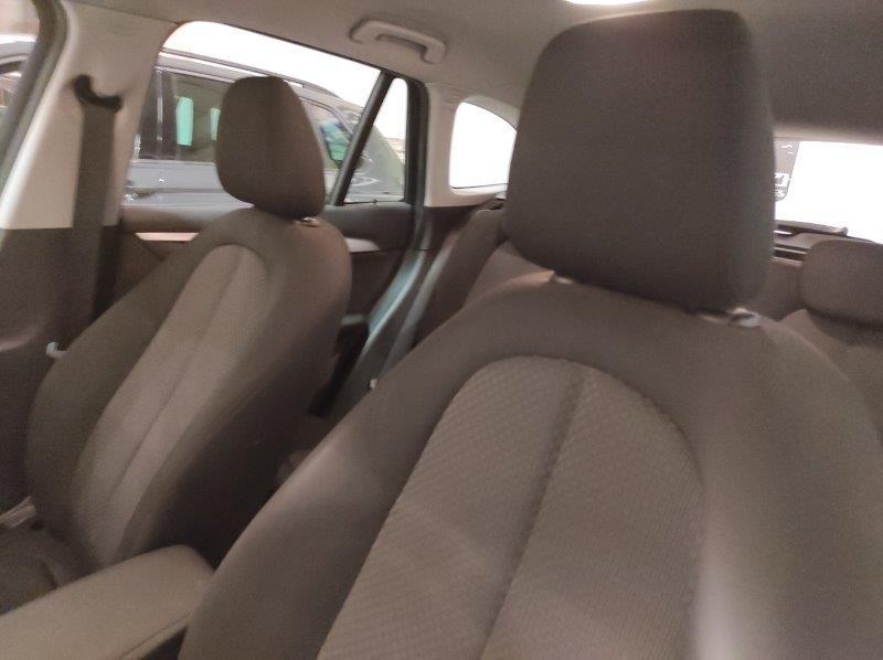 BMW X1 (F48) - X1 sDrive18d Business Advantage