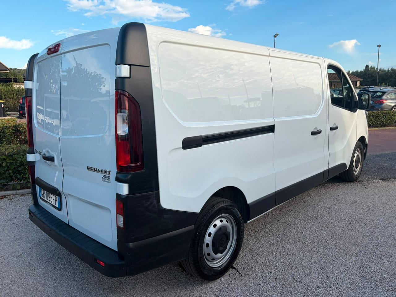 RENAULT TRAFIC L2H1 2.0DCI 150CV E6E 2023