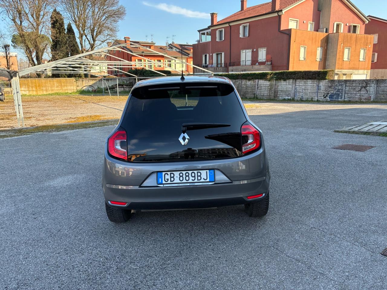 Renault Twingo TCe 95 CV EDC Duel2