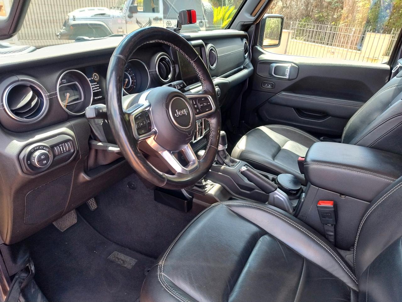 Jeep Wrangler Unlimited 2.2 Mjt II Sahara