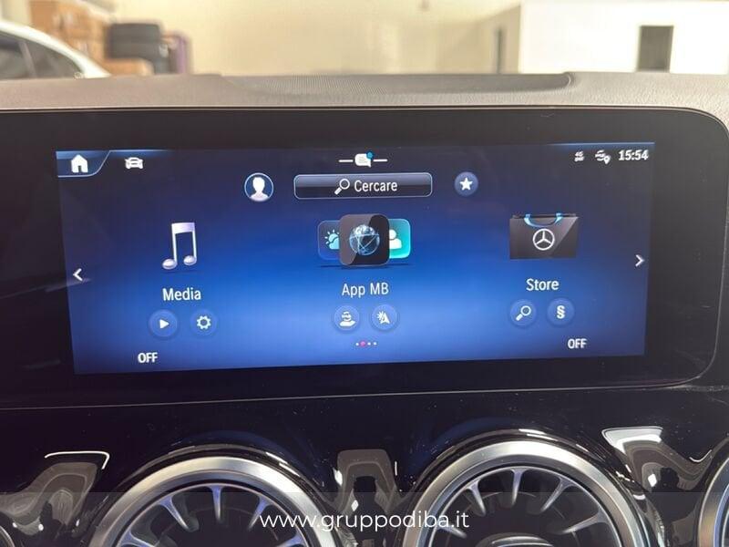 Mercedes-Benz GLA GLA-H247 2023 200 d AMG Line Premium 4matic auto