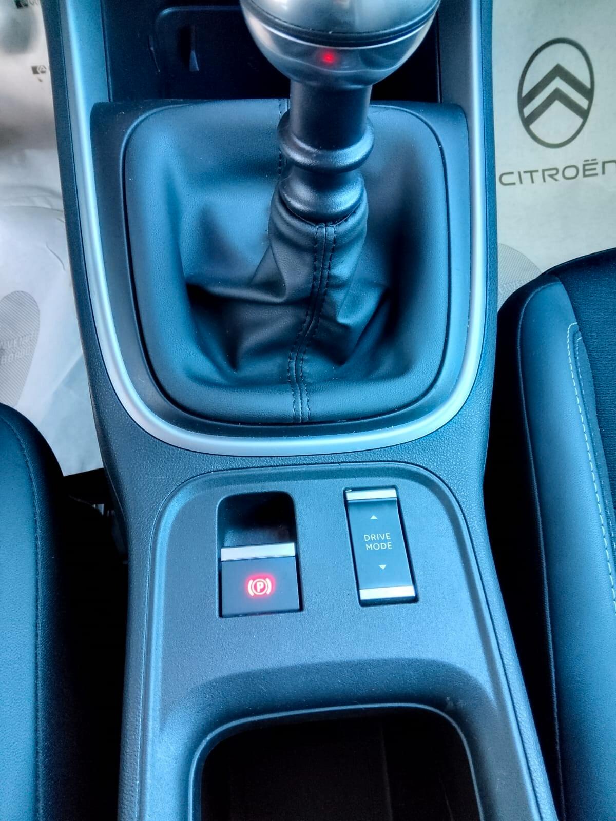 Jeep Avenger 1.2 Turbo 100 CV Summit